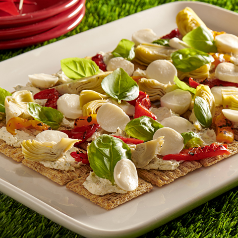 Antipasto TRISCUIT Flatbread