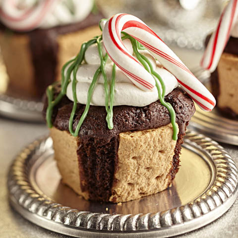 HONEY MAID Candy Cane S'more Cupcakes