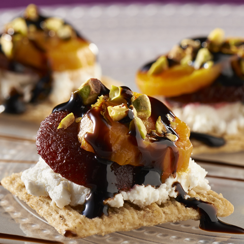 TRISCUIT Beet & Goat Cheese Topper