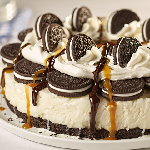 Gâteau à la crème glacée au caramel salé OREO