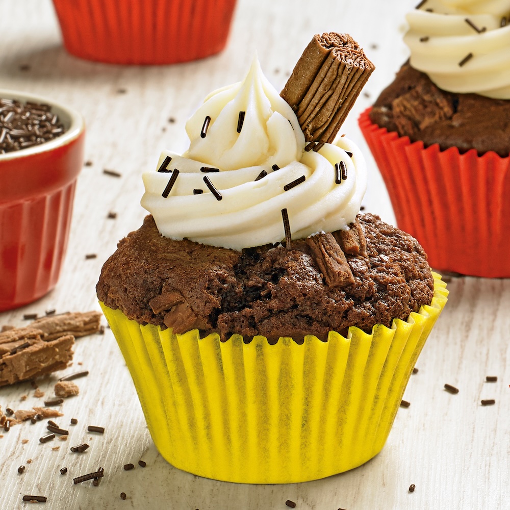 Double Chocolate Muffins with Cadbury Flake 99