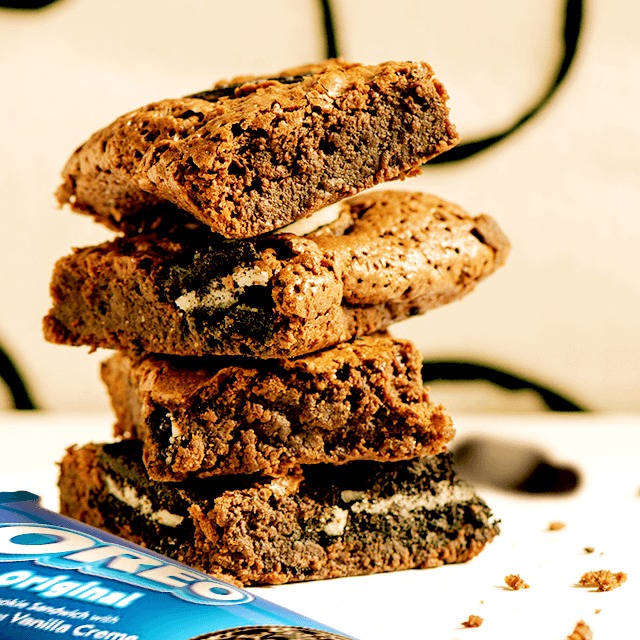 OREO COOKIE-CEPTION BARS