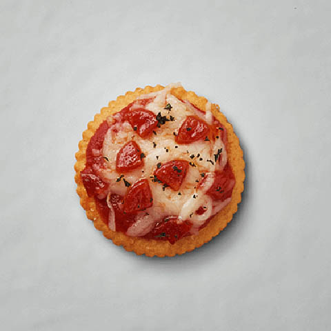 Bouchées RITZ à la pizza au pepperoni