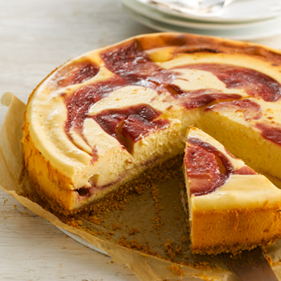 Raspberry White Chocolate Cheesecake