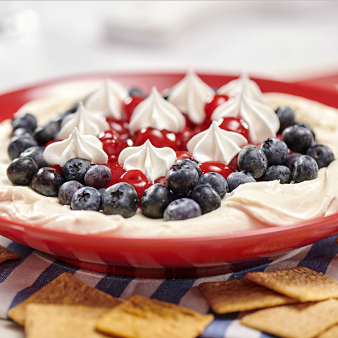 Very Berry Cheesecake Dip with WHEAT THINS Dippers