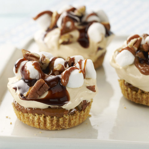 Bouchées de gâteau au fromage S'Mores P’TITE ABEILLE au caramel et aux pacanes