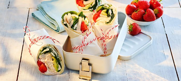 Miracel Whip Chicken Wrap mit Erdbeeren & Avocado