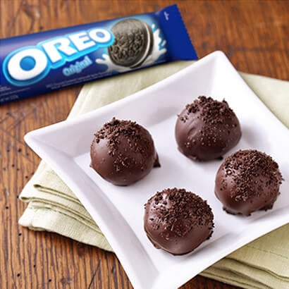 BÁNH OREO SÔ-CÔ-LA NHÂN TRUFFLE