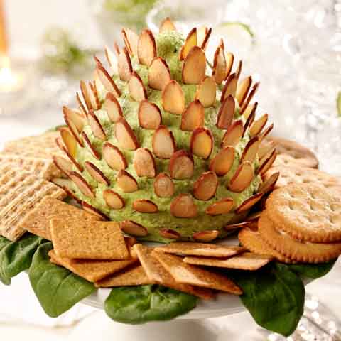 Pinecone Spinach-Cheese Spread