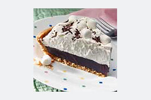 S'more Truffle Pie