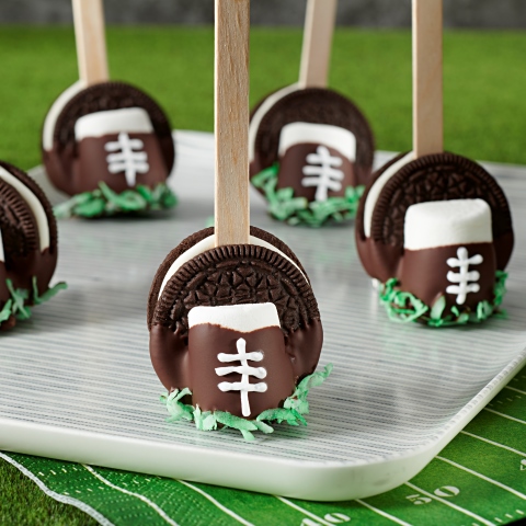 OREO Marshmallow Football Cookie Pops