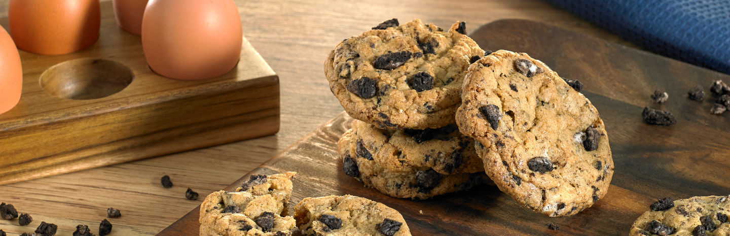 MondelezFoodservice | Crumbly Cookies with Oreo Crumb