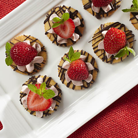 RITZ Strawberry Chocolate "Tarts"