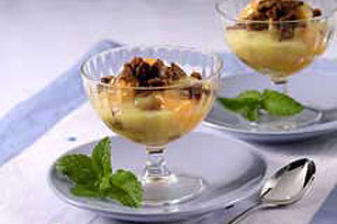 Warm Ginger-Peach Crumble