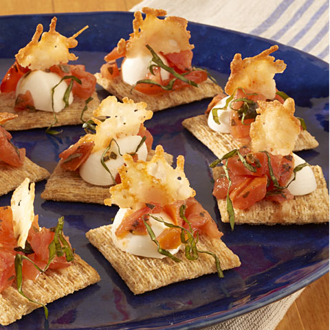 Bouchées TRISCUIT à la bruschetta et au parmesan