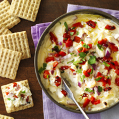 TRISCUIT avec trempette antipasto grecque