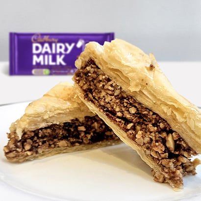 BAKLAVA BUAH & KACANG CADBURY