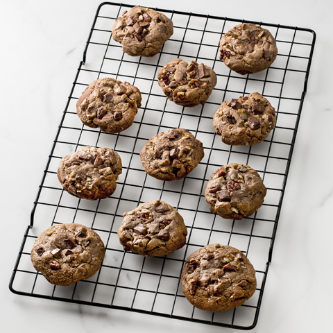 Biscuits tendres au chocolat et aux morceaux de chocolat DAIRY MILK