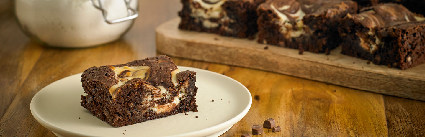 MondelezFoodservice | Cheesecake Brownie with Cadbury Dairy Milk