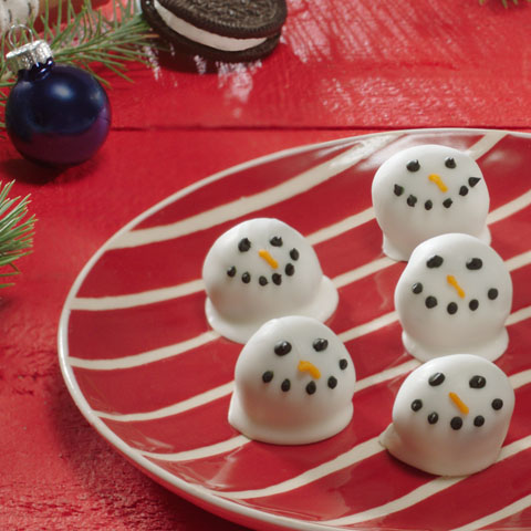 Boules de biscuits « Bonshommes de neige » OREO