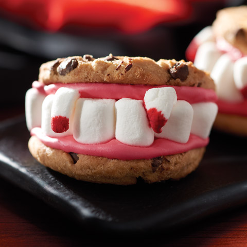 CHIPS AHOY! Dracula Teeth