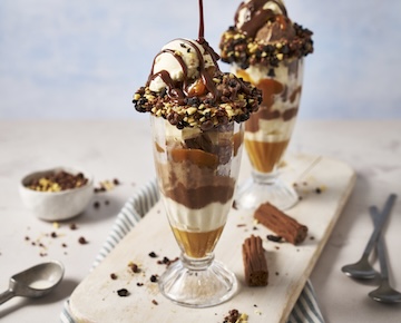 Summer Triple Chocolate Sundae With Flake Pieces And Oreo Crumb