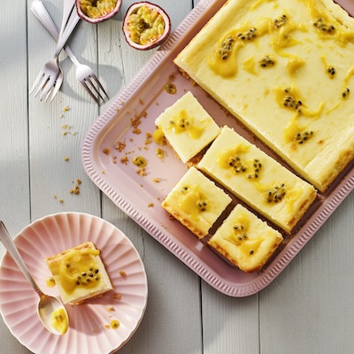 Cheese Cake Bars mit Passionsfrucht Curd