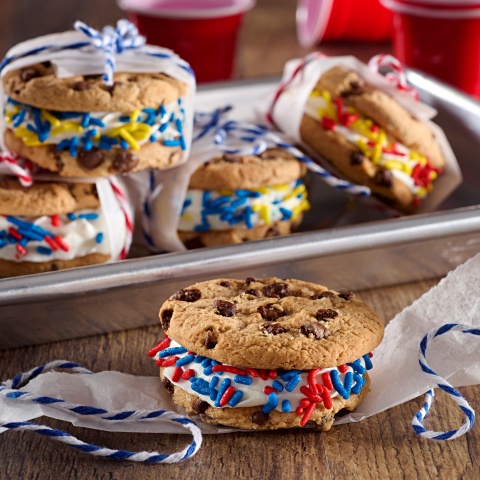 CHIPS AHOY! Yogurt Sandwich Treats