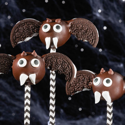 OREO Bat Cookie Ball Pops