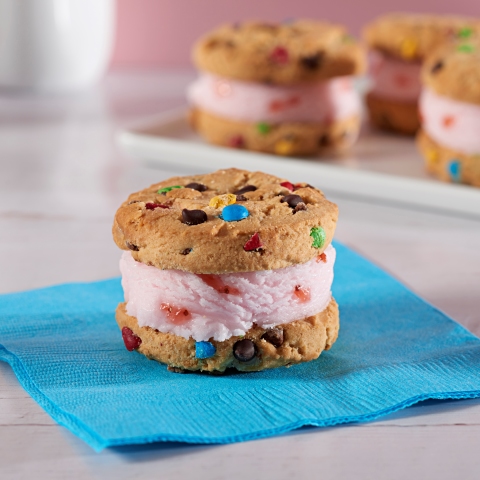 CHIPS AHOY! Candy Blasts Ice Cream Sandwiches