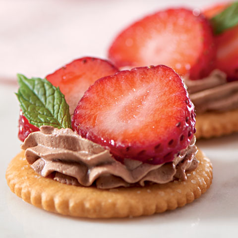 Strawberry-Chocolate Mousse Toppers