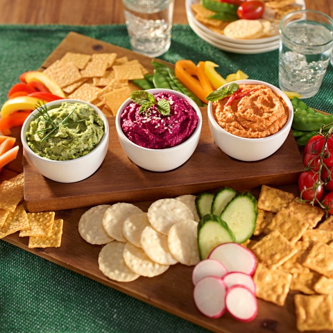 GOOD THINS Party Snack Board 
