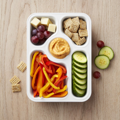 TRISCUIT Minis Hummus & Pepper Lunch-on-the-Go