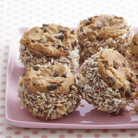 CHIPS AHOY! Ice Cream-Cookie Wiches