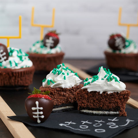 OREO'LU ÇİKOLATALI MINI CHEESECAKELER