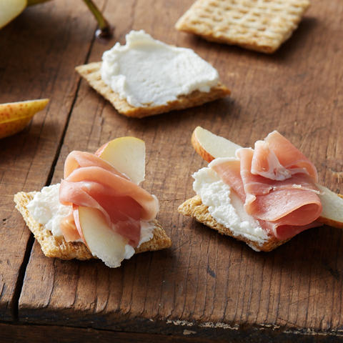 Fruity Prosciutto TRISCUIT Bites