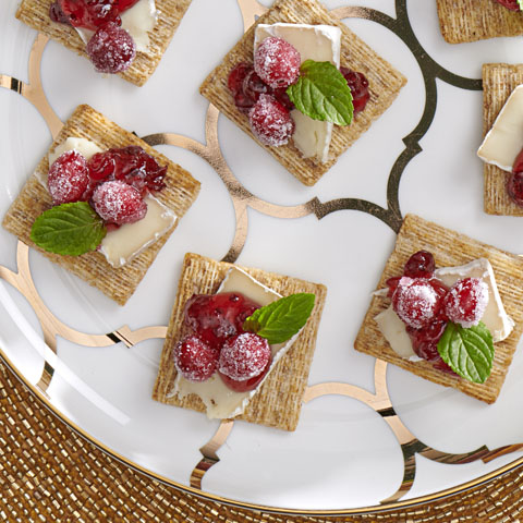 Camembert-Cranberry Holiday Toppers