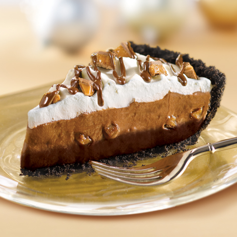 CADBURY Fudge-Bottom Crunch Pie