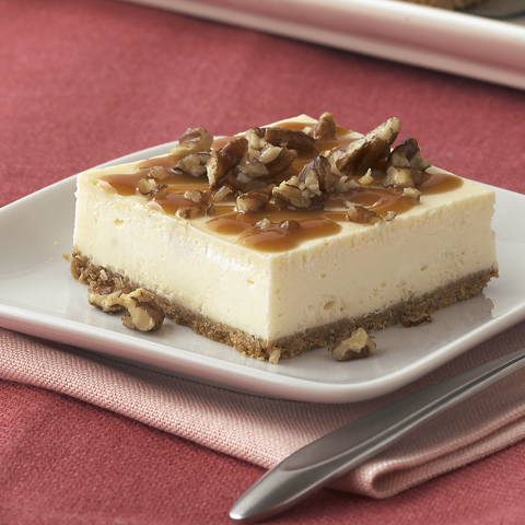 HONEY MAID Caramel Pecan Cheesecake