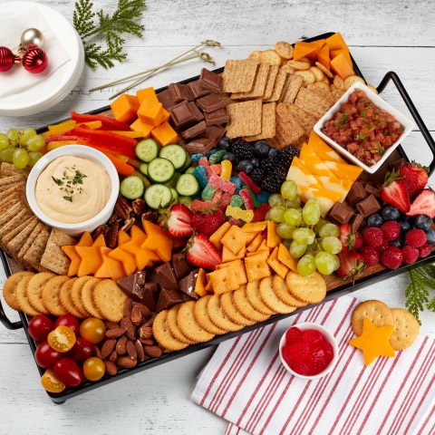 Merry Munchables Snack Board
