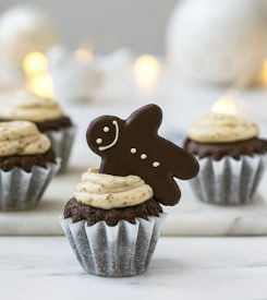 Julemuffins med pepperkake og Dronning sjokolade